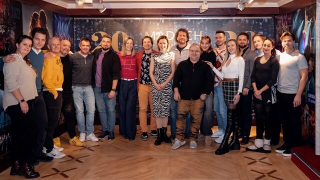 Elkezdődött Bab Berci kalandja a Madách Színházban! 