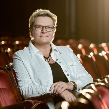 Gödölleiné Kocsi   Katalin      